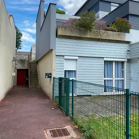 Casa de Férias Maison Spacieuse Et Confortable 100m2 Avec Jardin