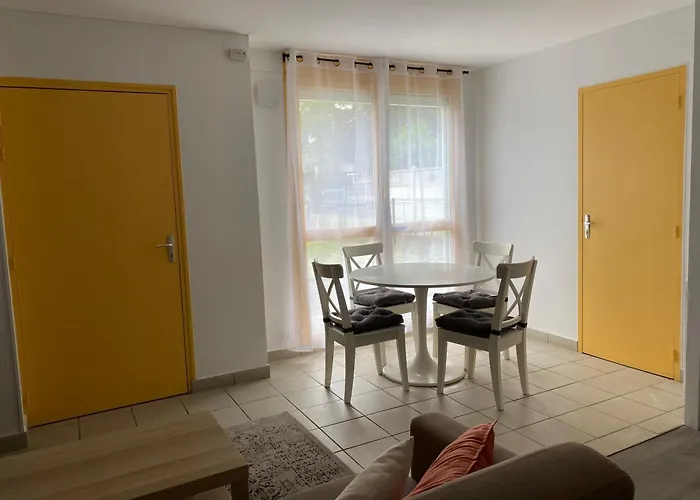 Maison Spacieuse Et Confortable 100m2 Avec Jardin Val-de-Reuil