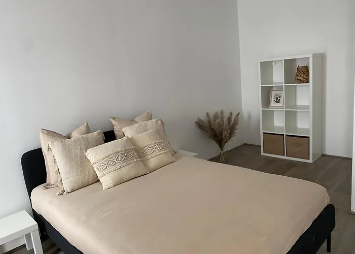 Maison Spacieuse Et Confortable 100m2 Avec Jardin Hébergement de vacances *