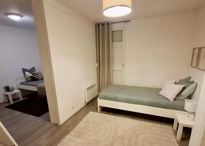 Maison Spacieuse Et Confortable 100m2 Avec Jardin Hébergement de vacances